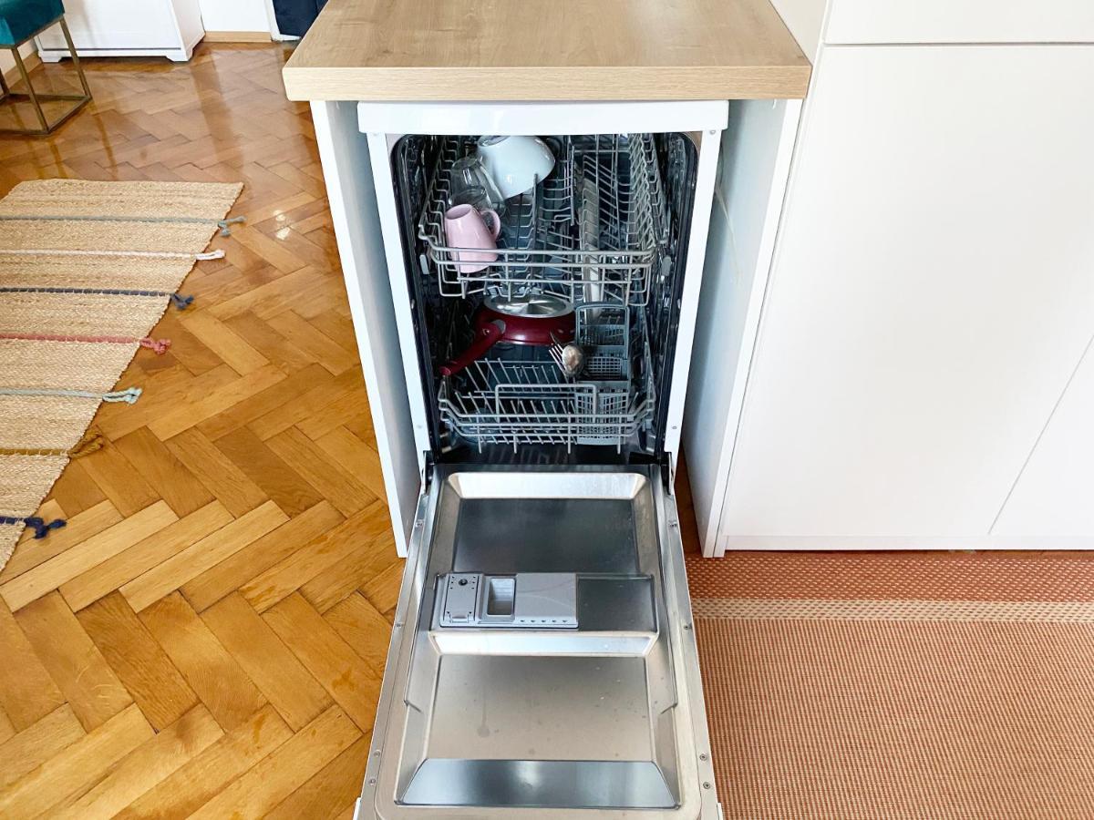 Bright Apartment 45M2 - Free Parking - Wifi Rijeka Exteriör bild