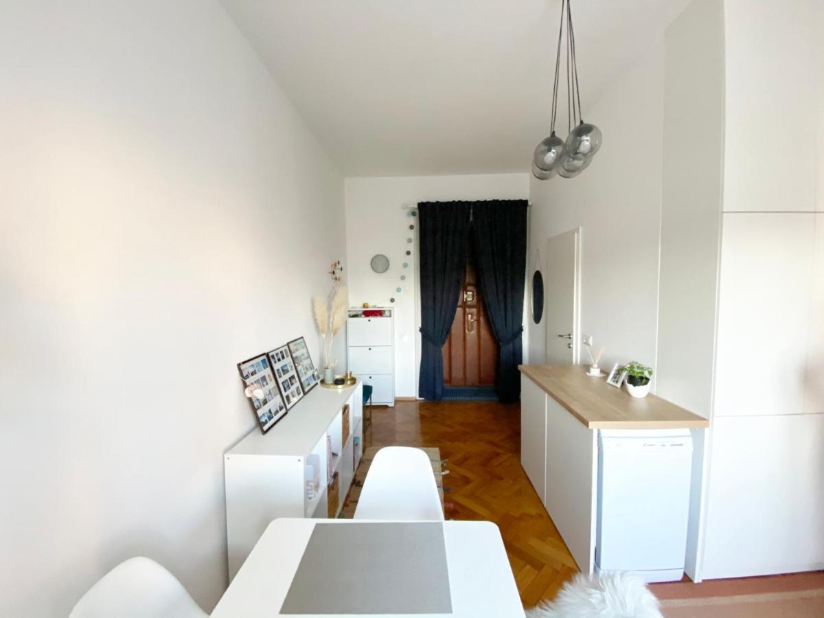 Bright Apartment 45M2 - Free Parking - Wifi Rijeka Exteriör bild
